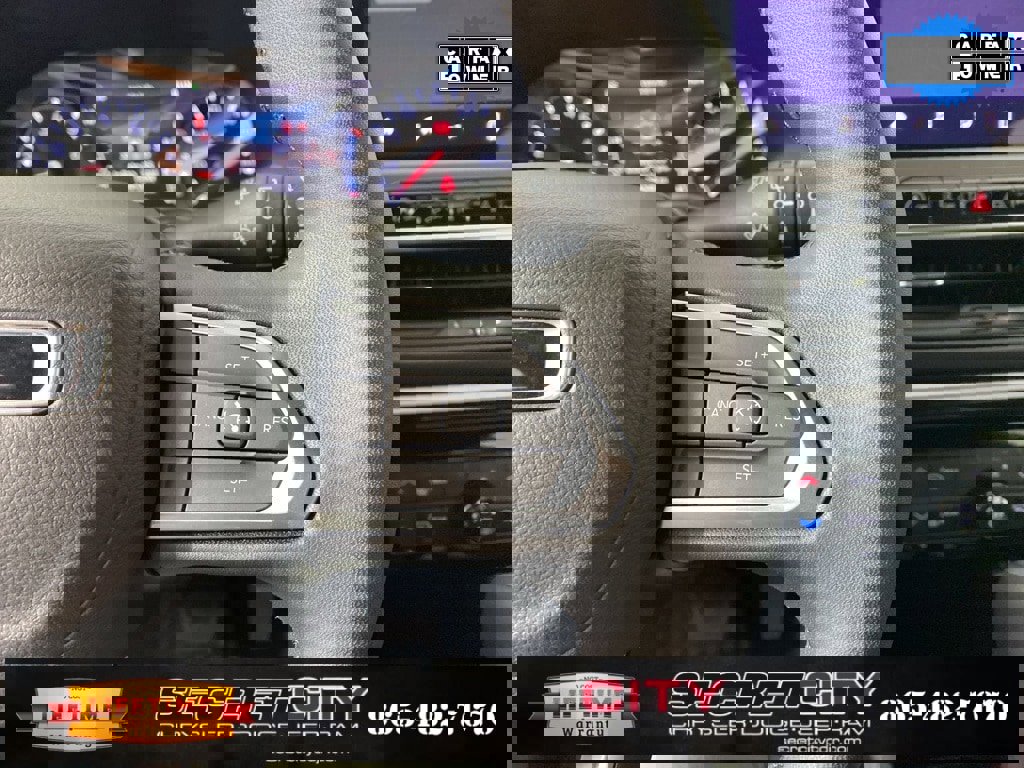 Used 2025 Jeep Compass Latitude w/ Altitude Special Edition image 16