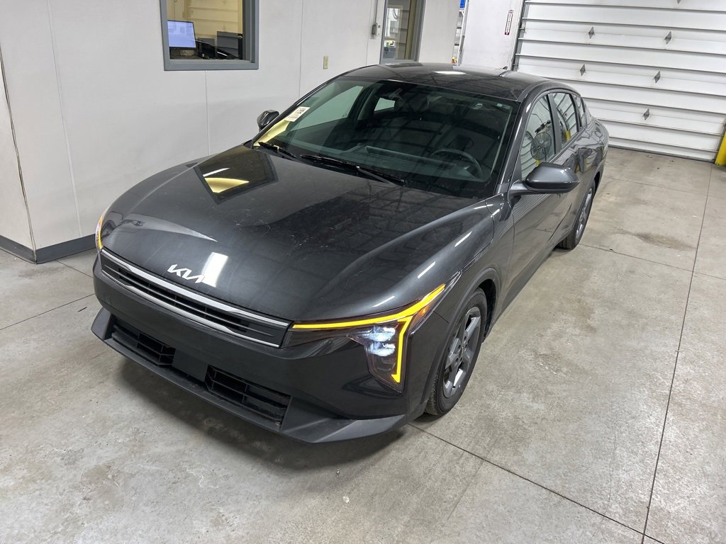 Used 2025 Kia K4 LXS