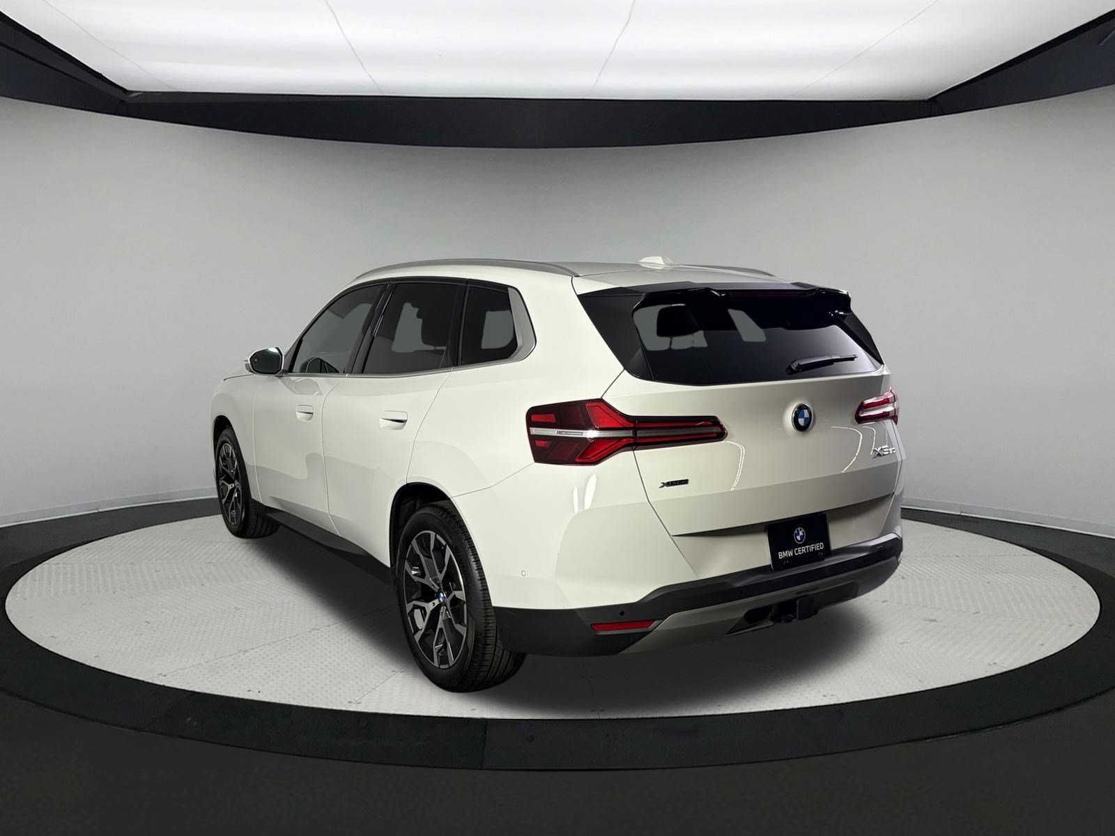 Certified 2026 BMW X3 xDrive30i w/ Premium Package AWD/4WD image 6