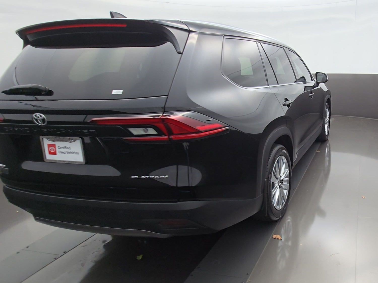 Certified 2026 Toyota Grand Highlander AWD image 8