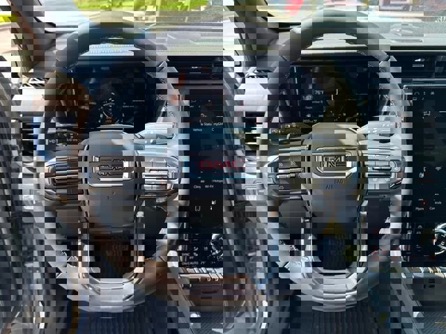 New 2026 GMC Terrain AT4 w/ Convenience Package III image 18