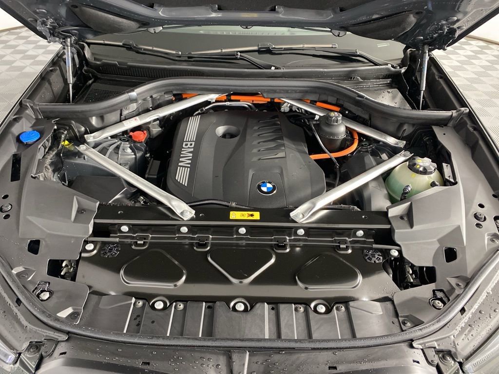 New 2026 BMW X5 xDrive50e image 31