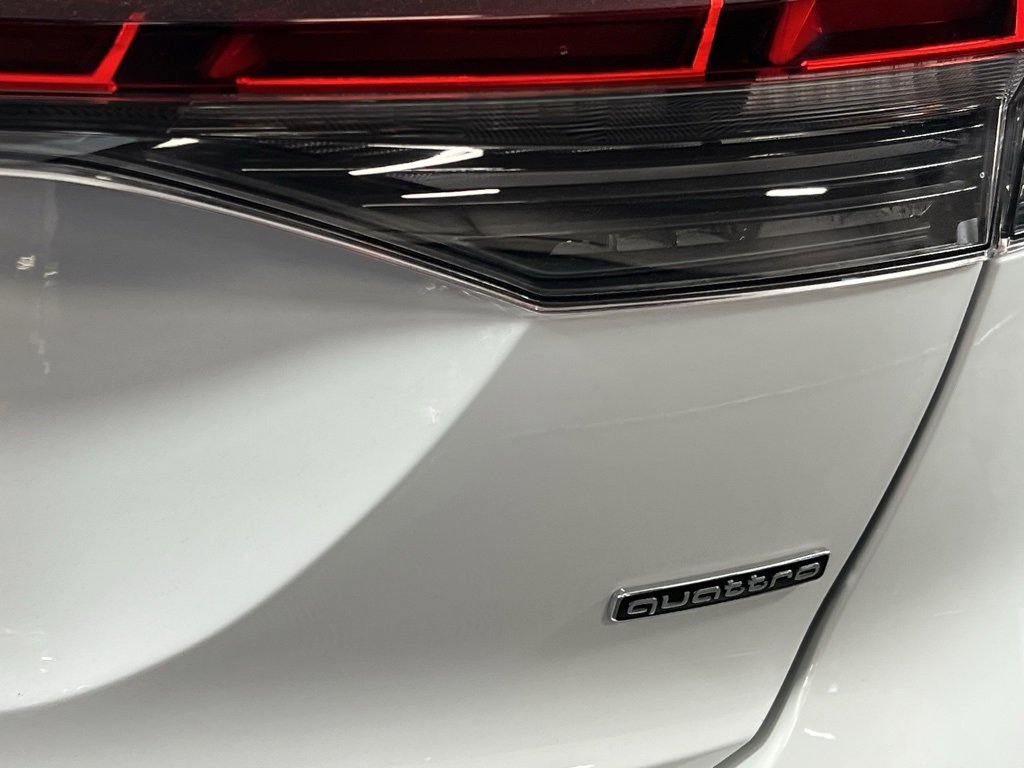 Used 2024 Audi Q4 e-tron Premium Plus w/ Premium Plus image 35