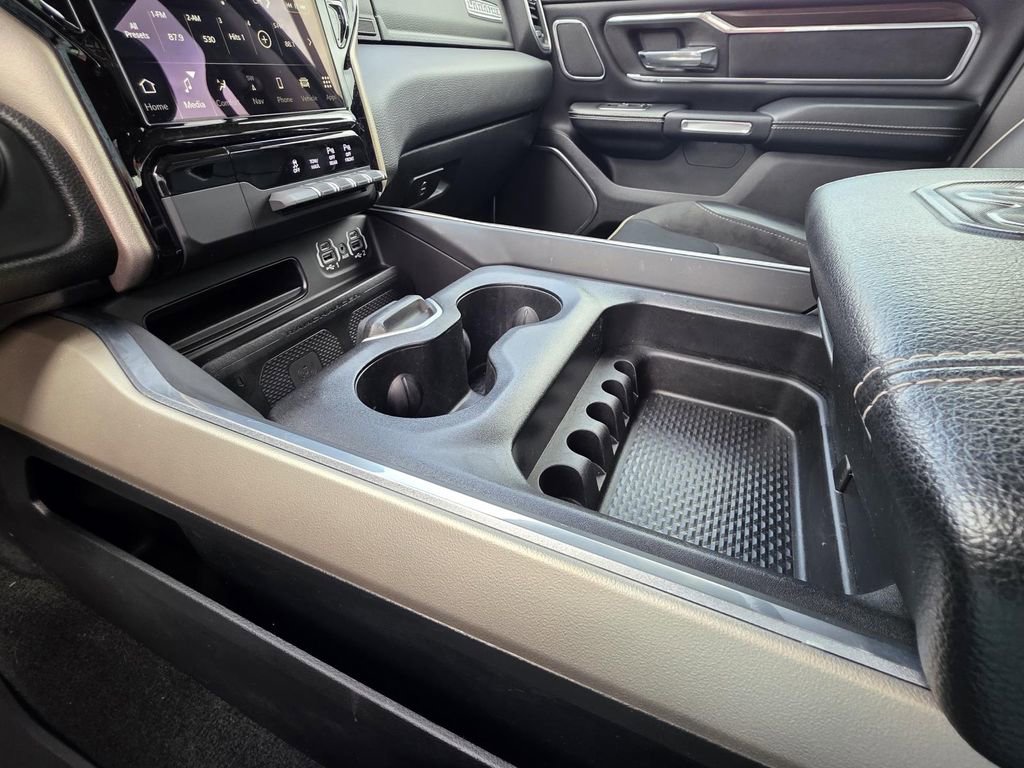 Used 2022 RAM 1500 Laramie AWD/4WD image 24