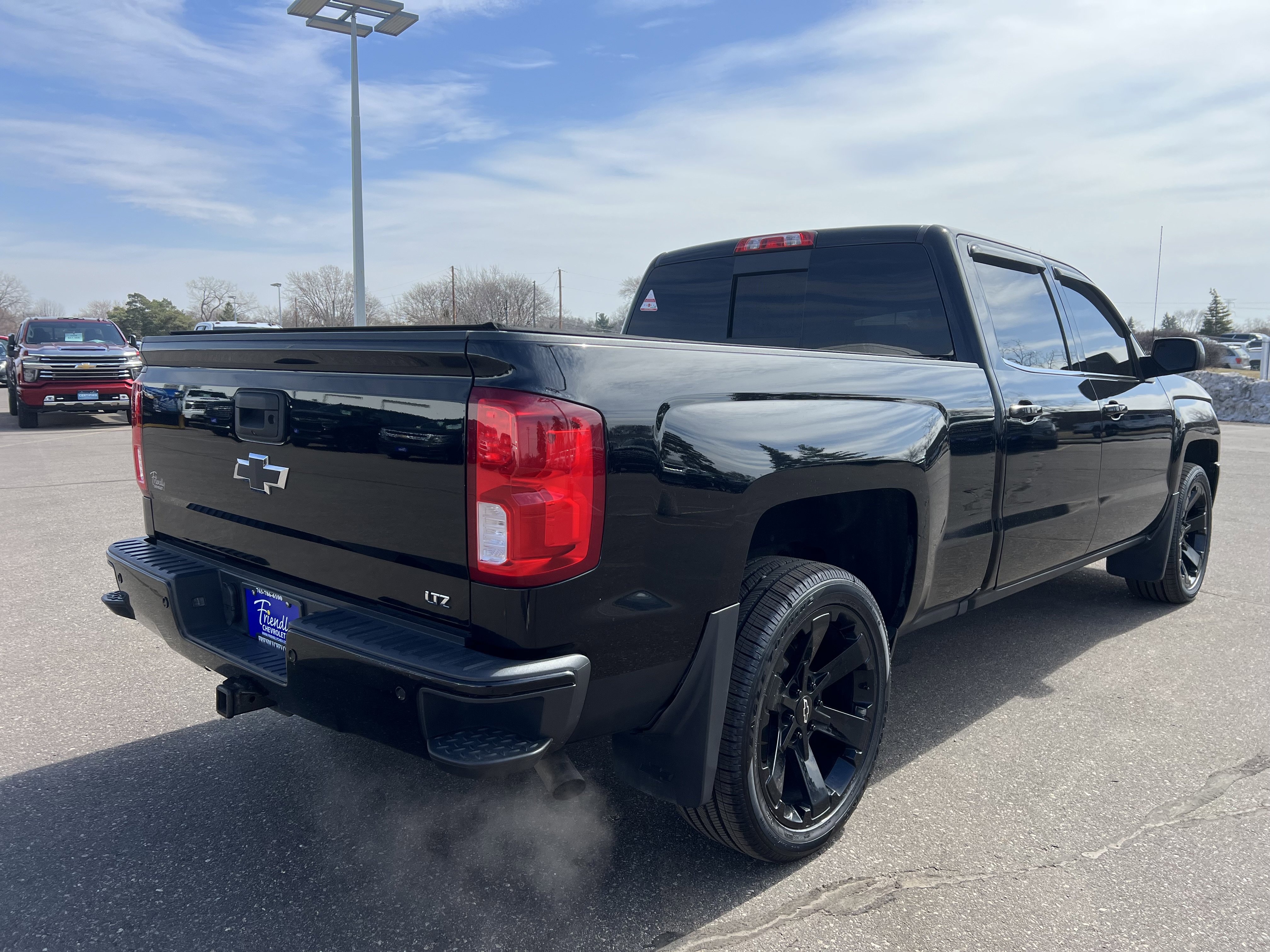 Used 2017 Chevrolet Silverado 1500 LTZ Z71 w/ LTZ Plus Package image 8