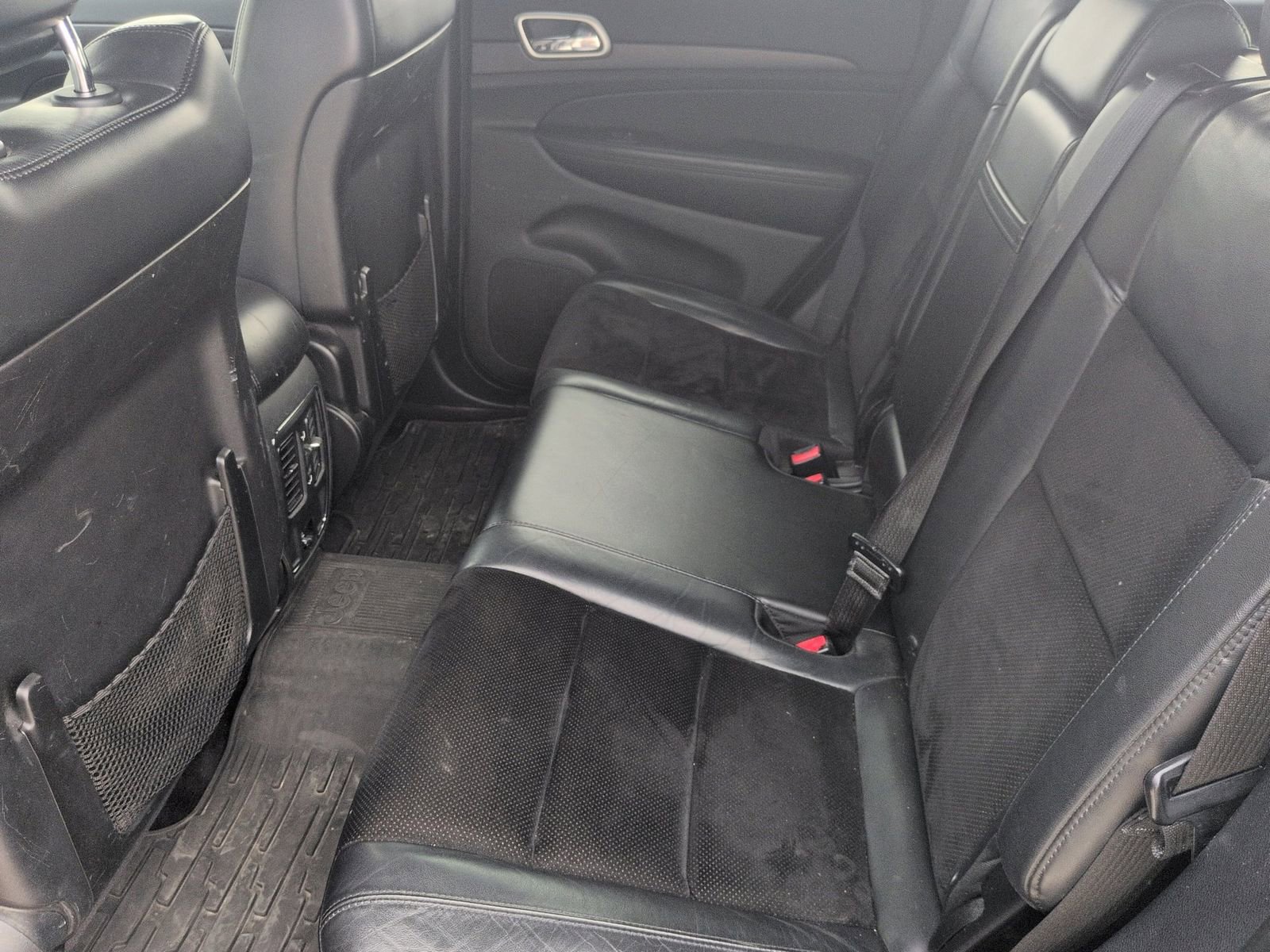 Used 2015 Jeep Grand Cherokee Altitude image 25