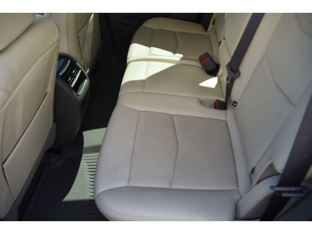 Used 2023 Cadillac XT5 Premium Luxury image 16