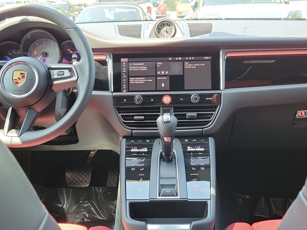 New 2026 Porsche Macan S image 22