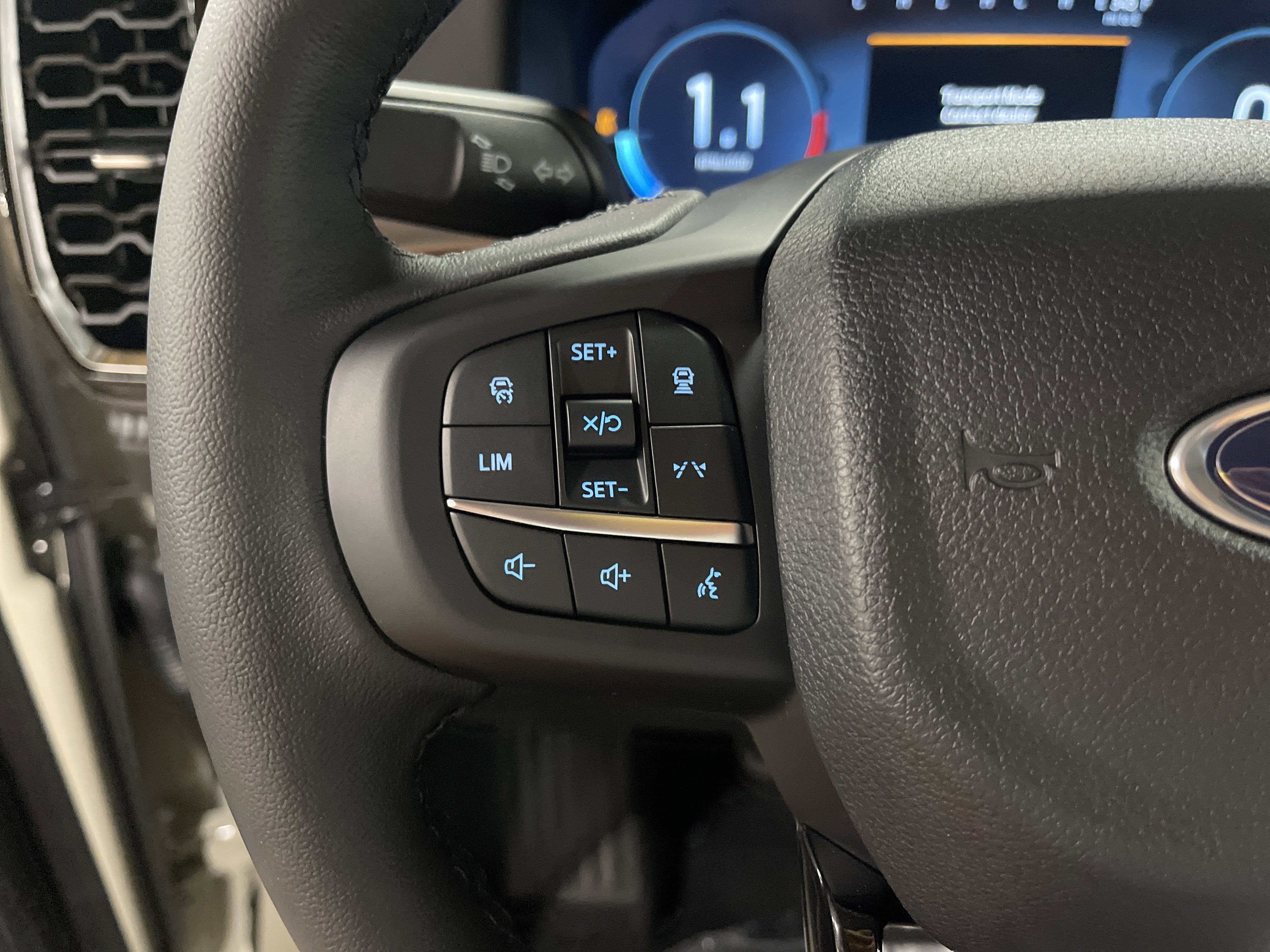 New 2025 Ford Ranger Lariat w/ FX4 Off-Road Package image 19