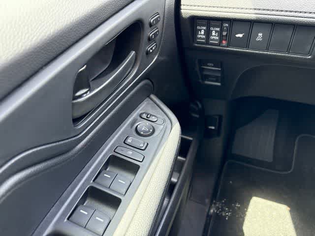 Used 2026 Honda Odyssey Sport-L image 22