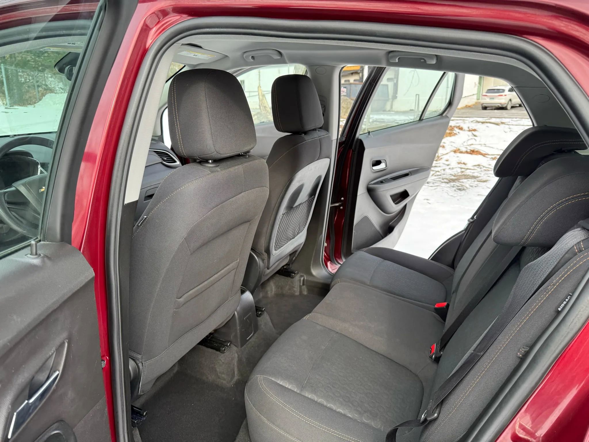 Used 2017 Chevrolet Trax LS w/ LPO, Cargo Package image 21