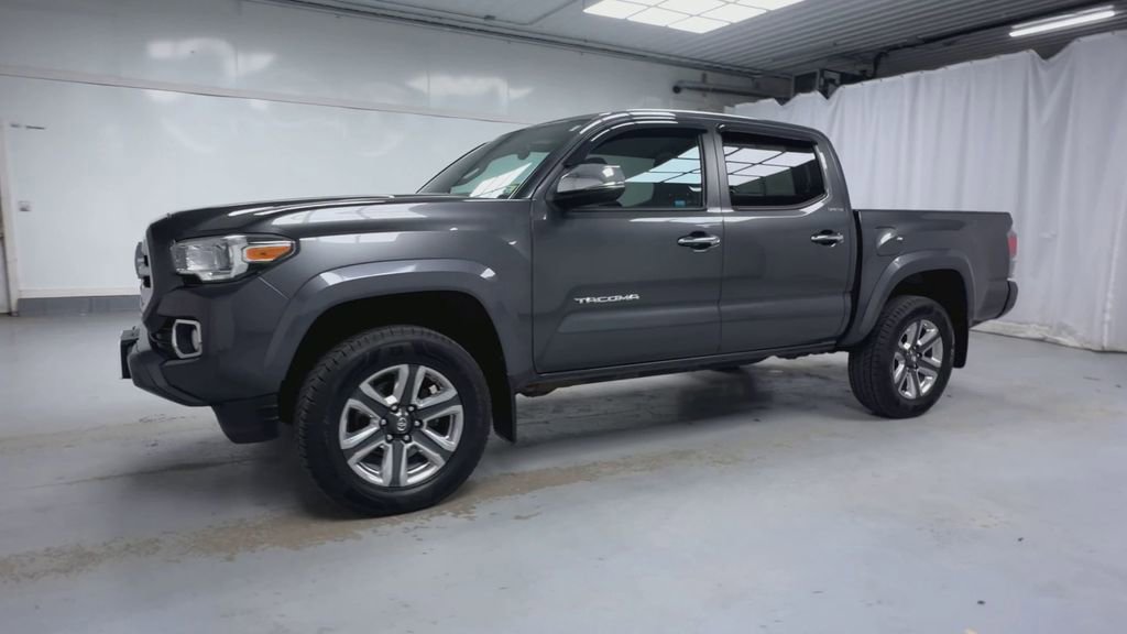 Certified 2018 Toyota Tacoma Limited AWD/4WD image 19