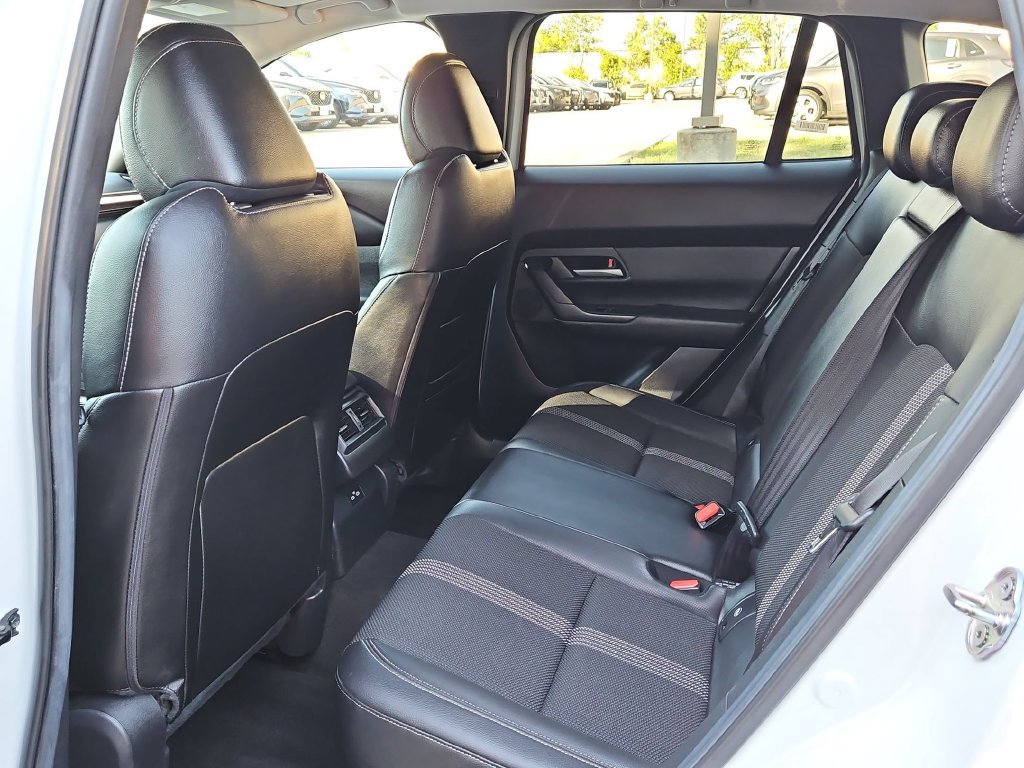 Used 2026 MAZDA CX-50 AWD 2.5 S w/ Preferred Pkg image 28