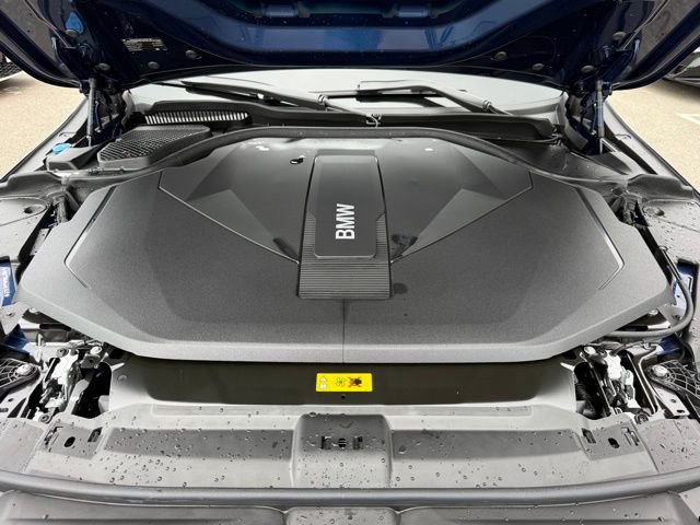 Used 2025 BMW i5 xDrive40 w/ Executive Package image 33