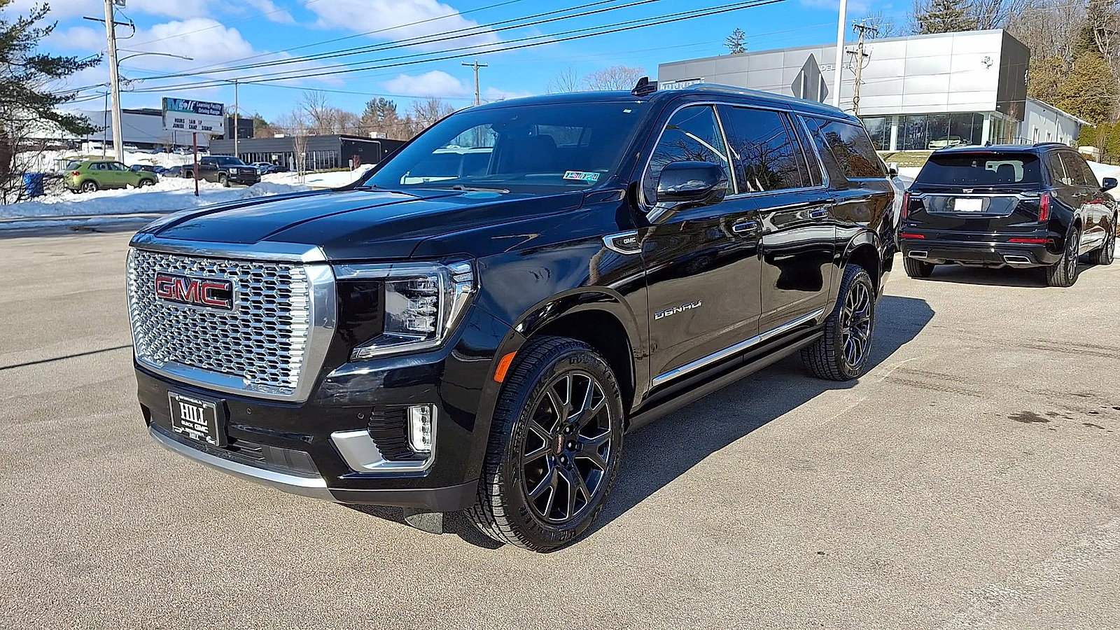 Certified 2023 GMC Yukon XL Denali image 4