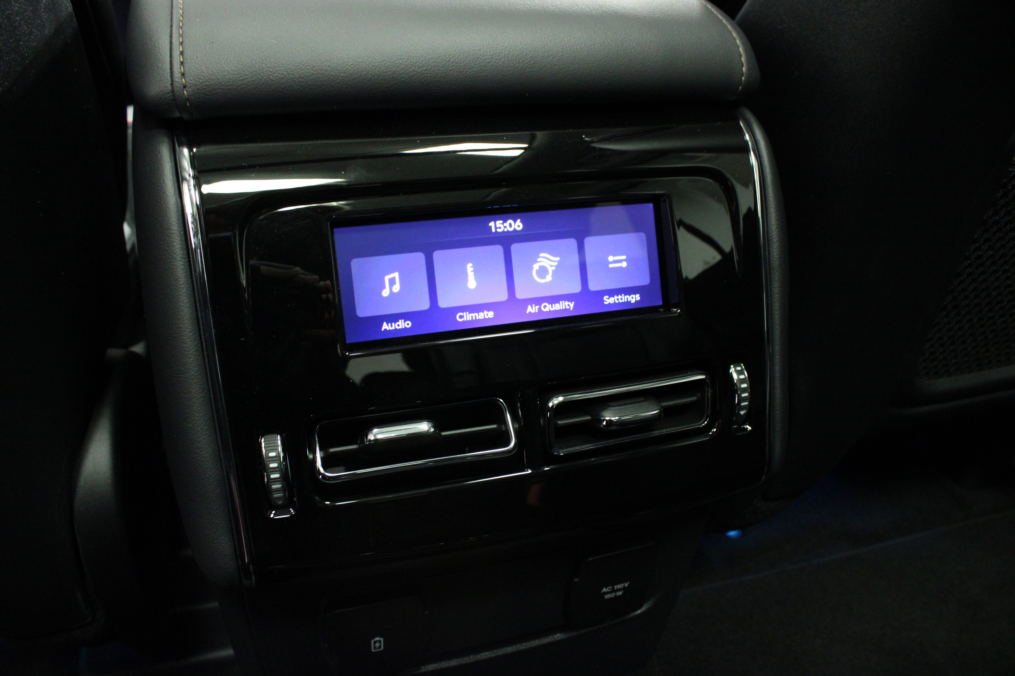 New 2026 Lincoln Aviator Reserve w/ Jet Appearance Package image 25