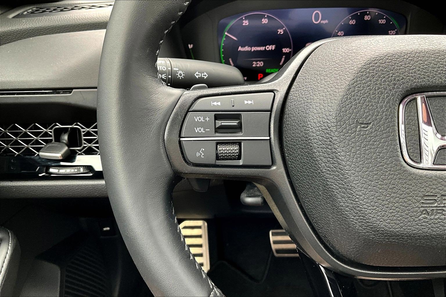 Used 2023 Honda Accord Sport image 10