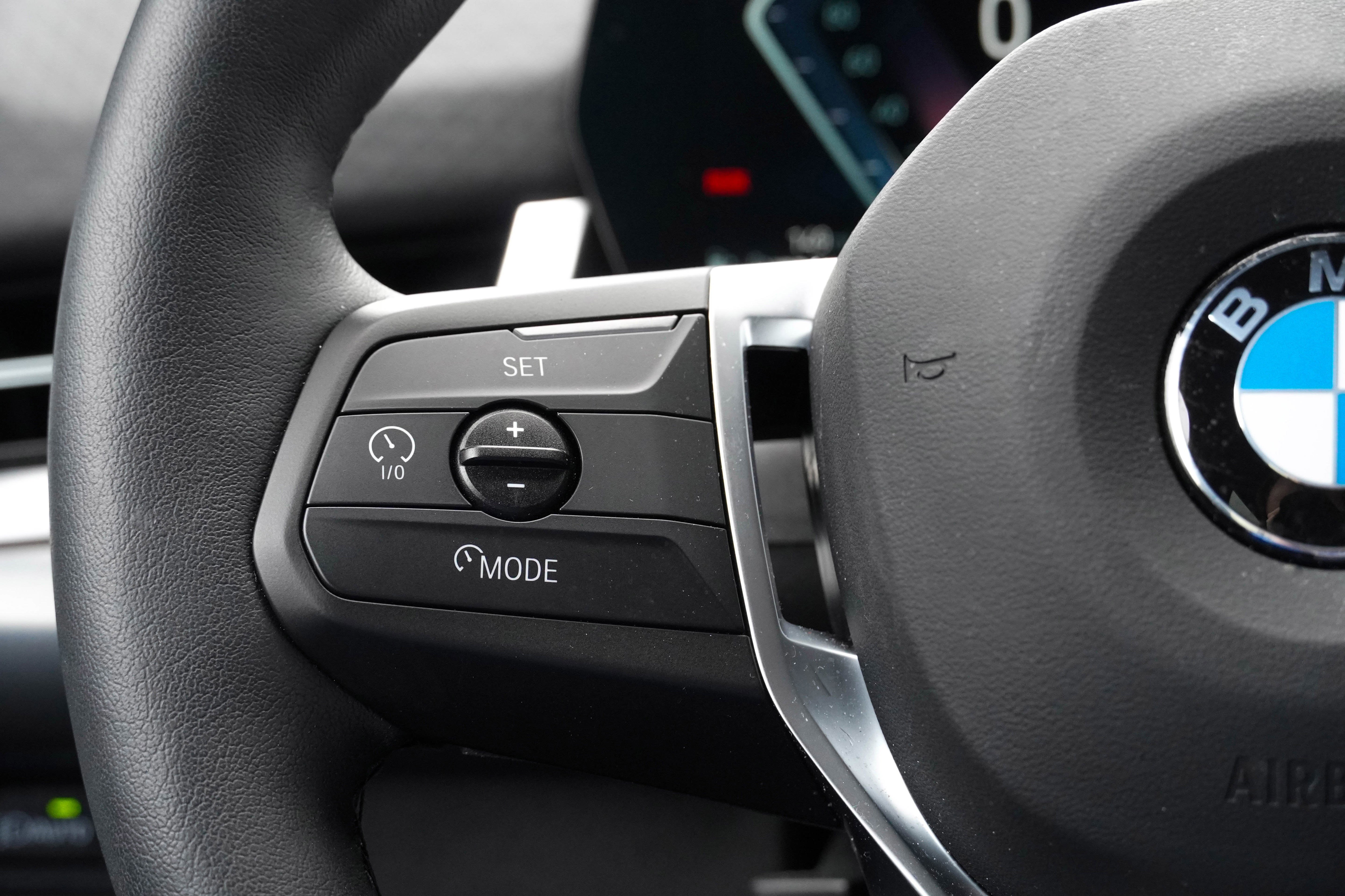 Used 2026 BMW X2 xDrive28i w/ Technology Package image 21