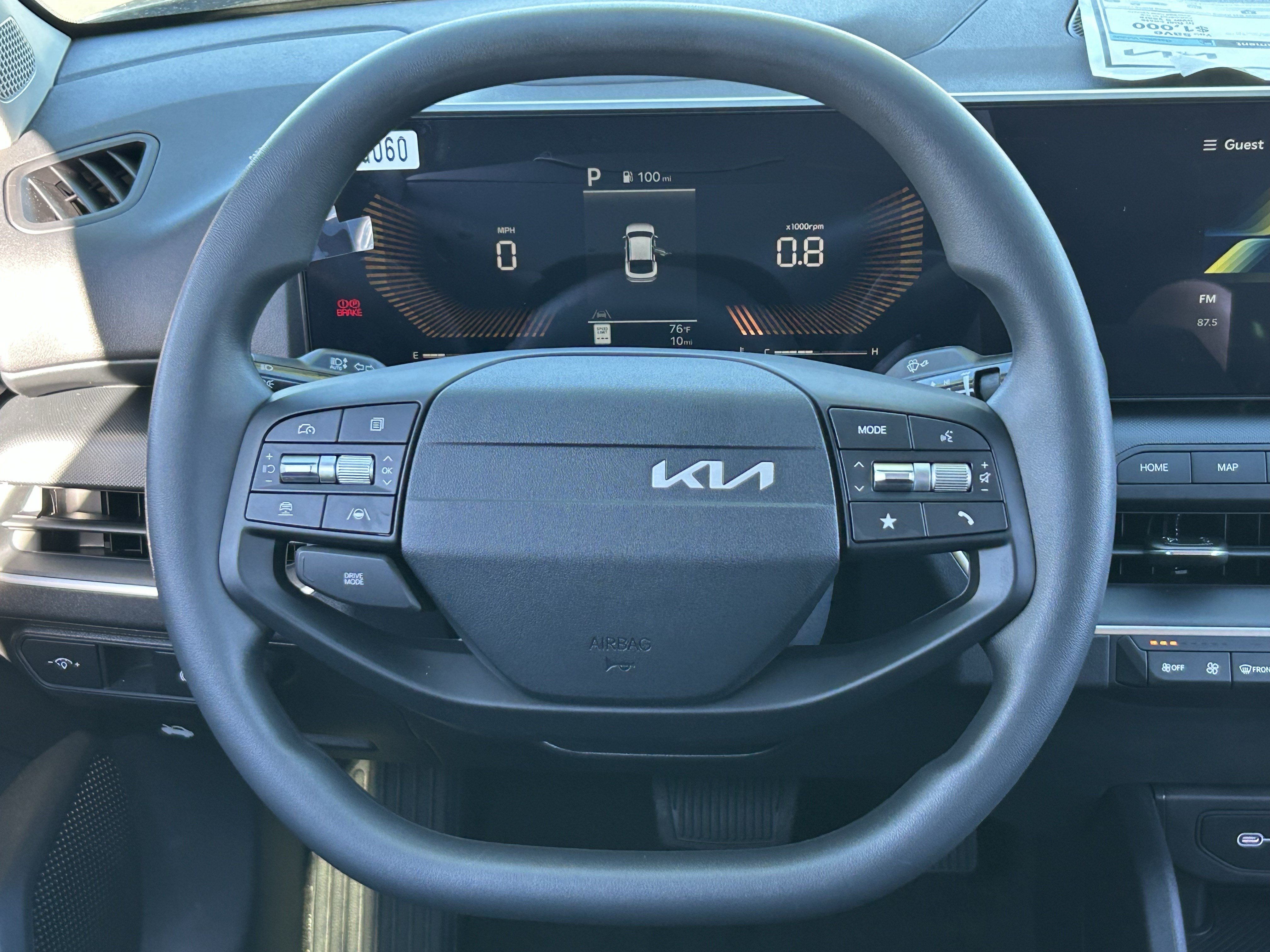 New 2026 Kia K4 FWD image 18