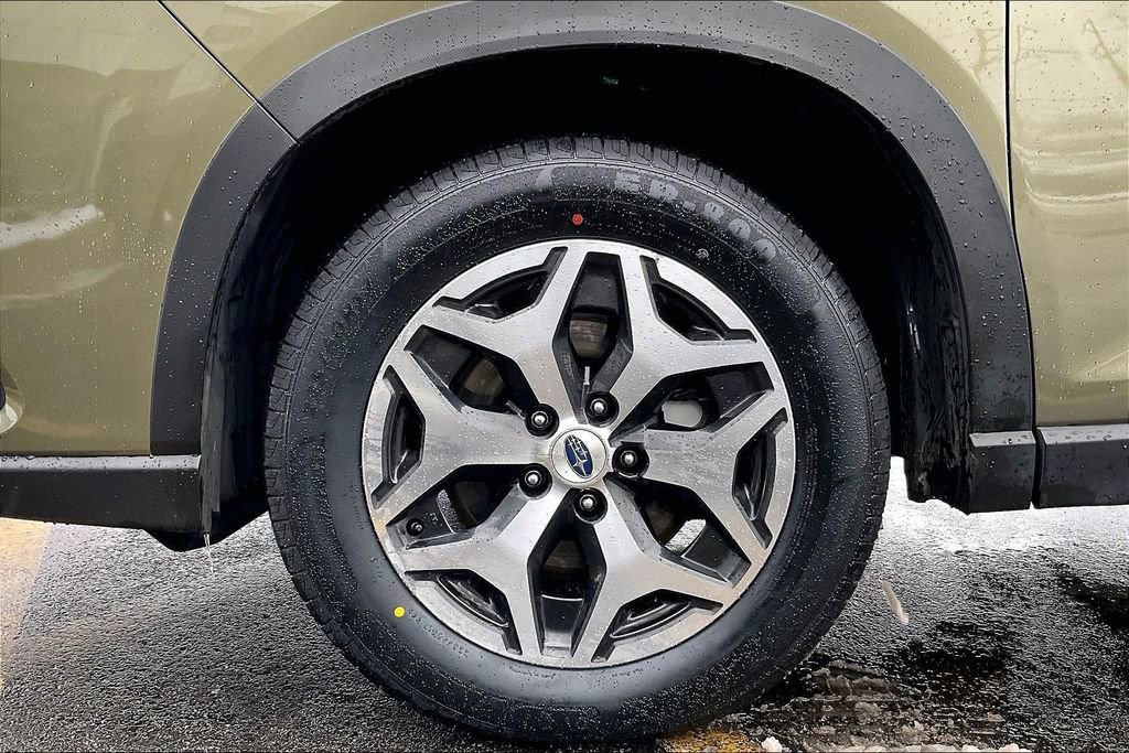 Certified 2024 Subaru Forester Premium image 10