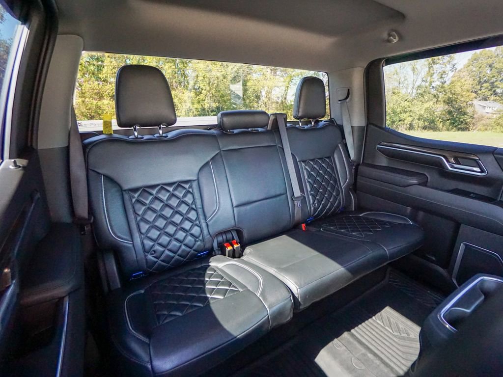 Used 2022 Chevrolet Silverado 1500 RST image 31