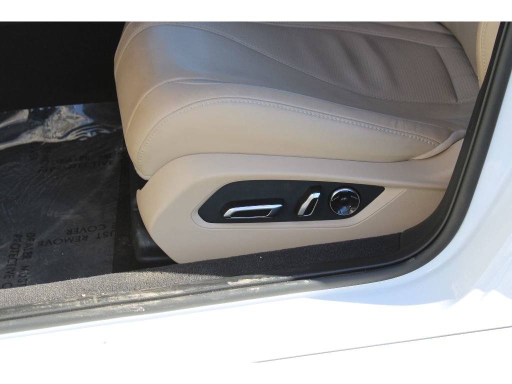 Used 2023 Acura TLX w/ Technology Package image 13