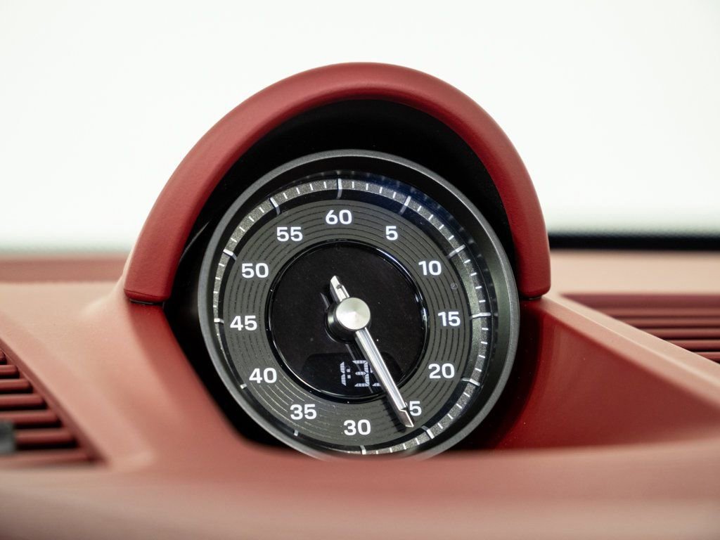 Certified 2025 Porsche 911 Targa 4 GTS image 17