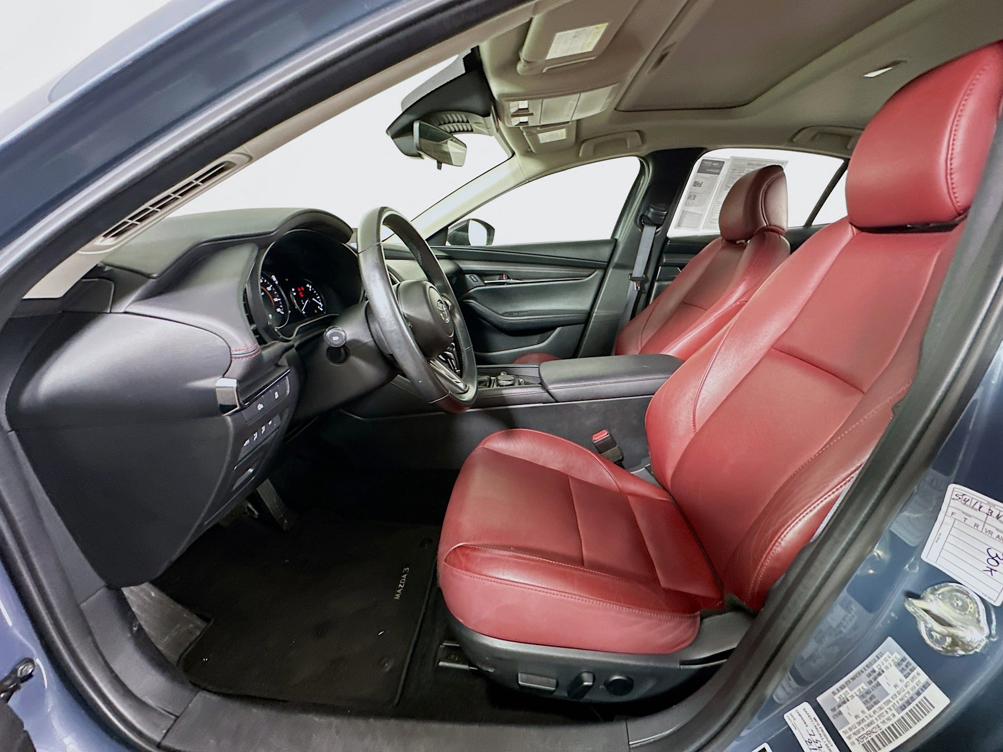 Used 2024 MAZDA MAZDA3 s image 13