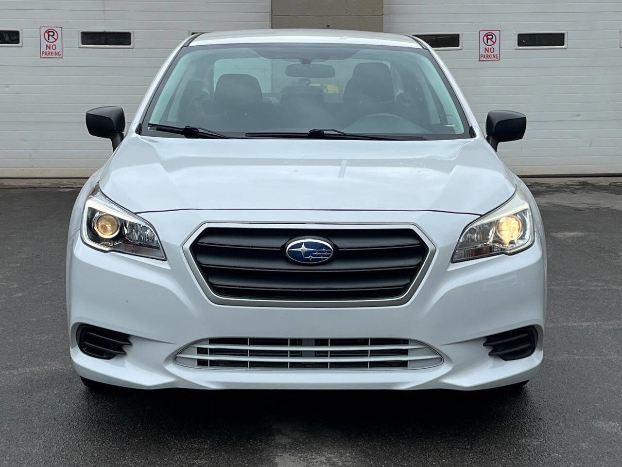 Used 2016 Subaru Legacy 2.5i AWD/4WD image 2