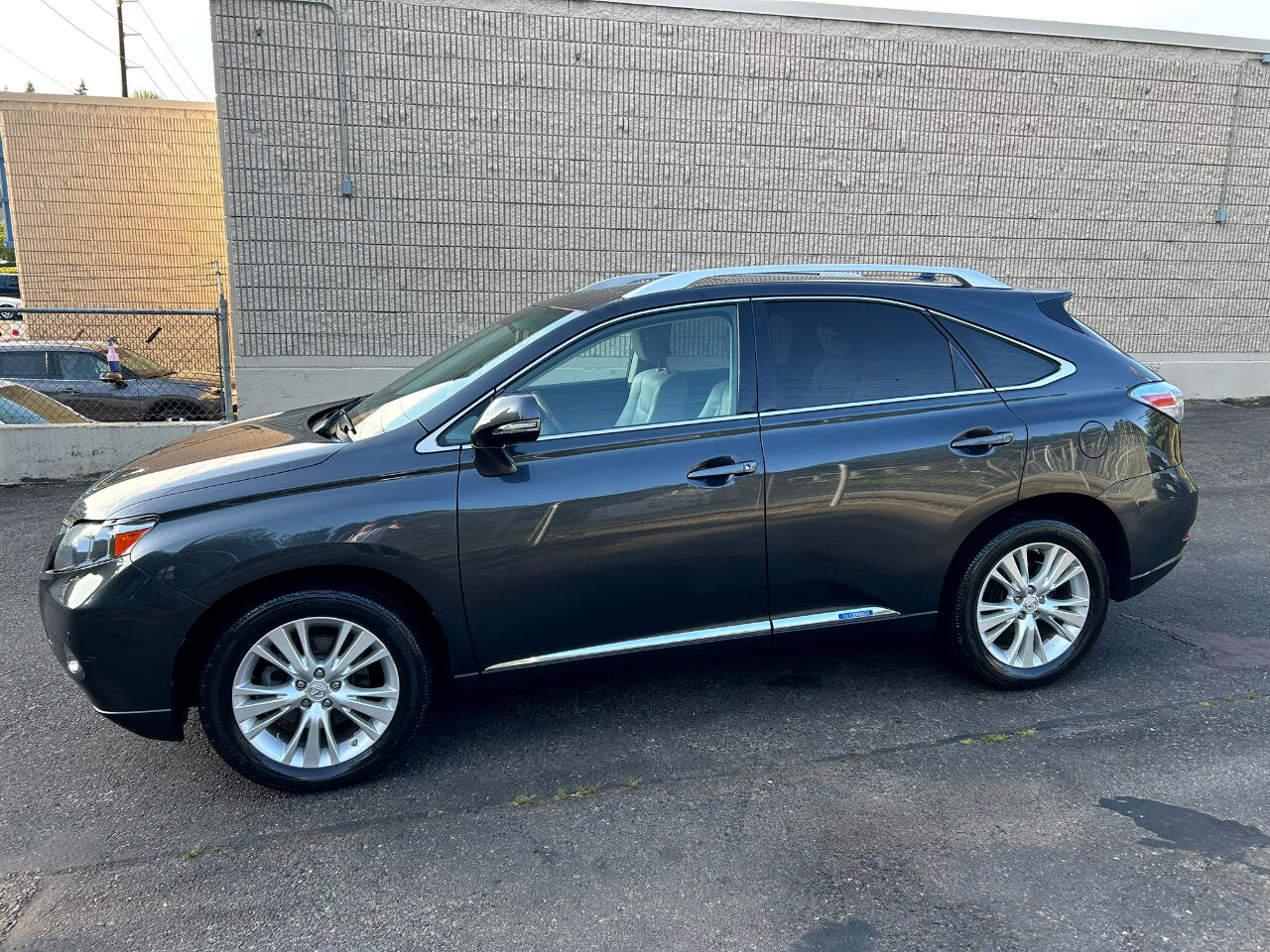 Used 2010 Lexus RX 450h AWD image 8