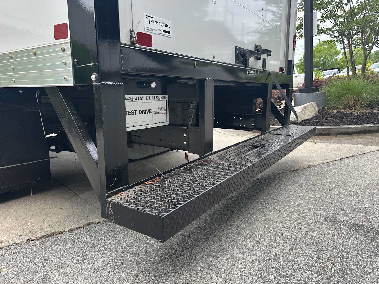 New 2025 Ford E-450 and Econoline 450 Super Duty w/ Power Equipment Group RWD image 32