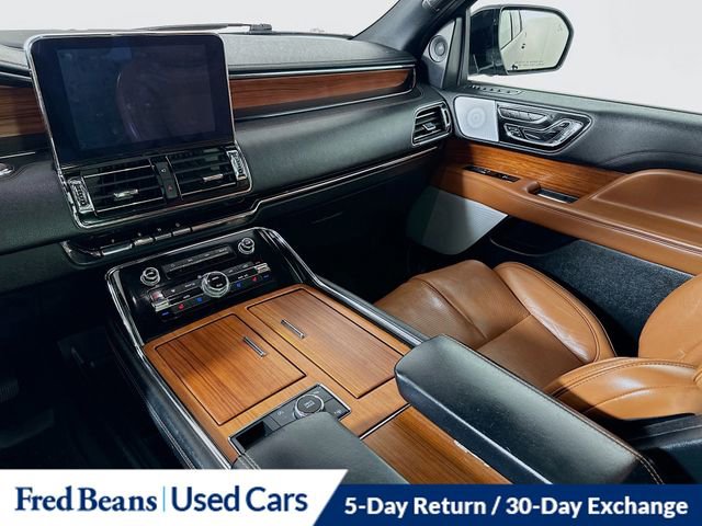 Used 2019 Lincoln Navigator L Reserve AWD/4WD image 26