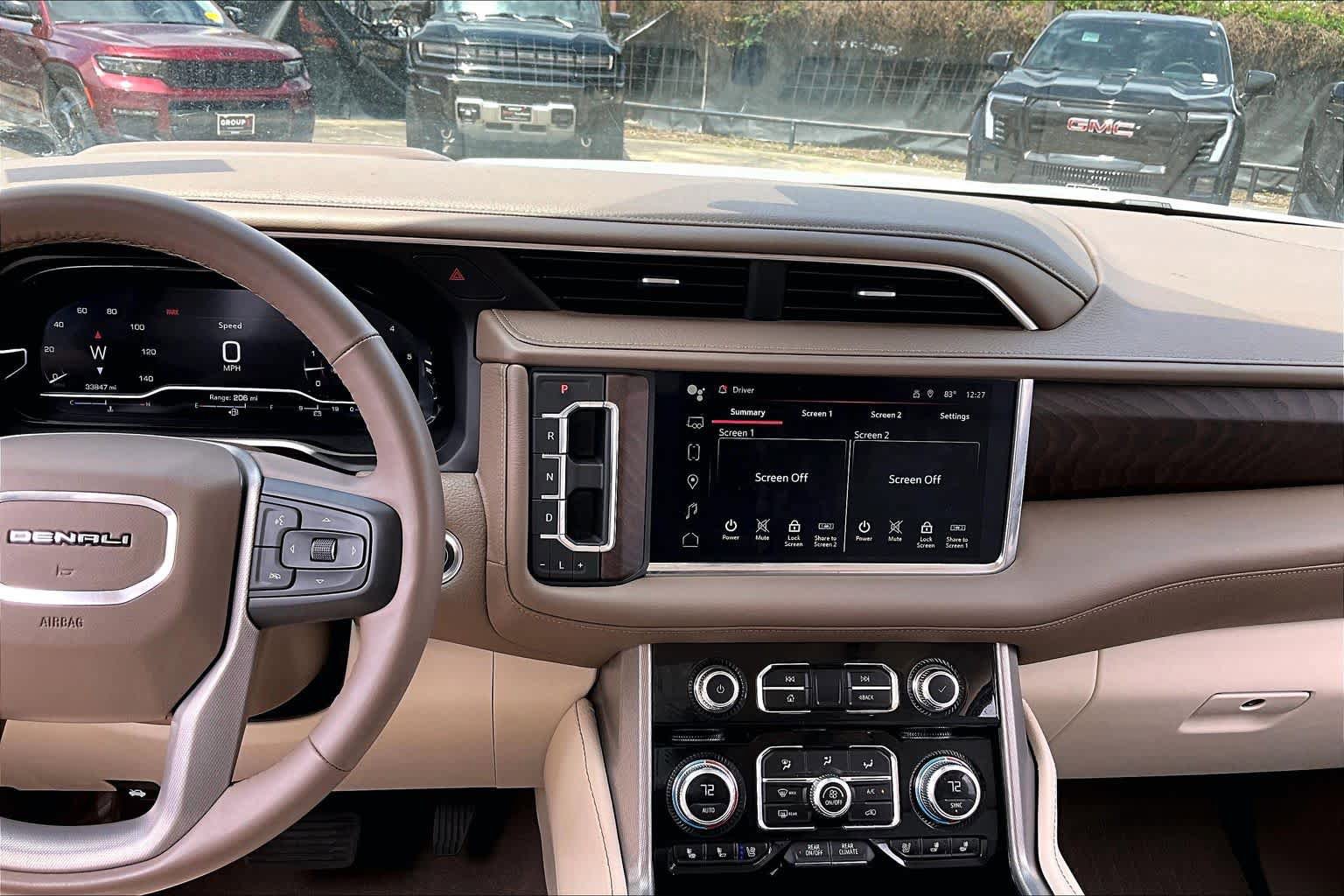 Used 2023 GMC Yukon Denali image 7