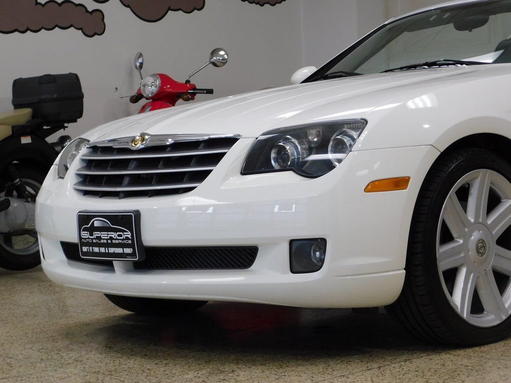 Used 2005 Chrysler Crossfire Limited RWD image 33