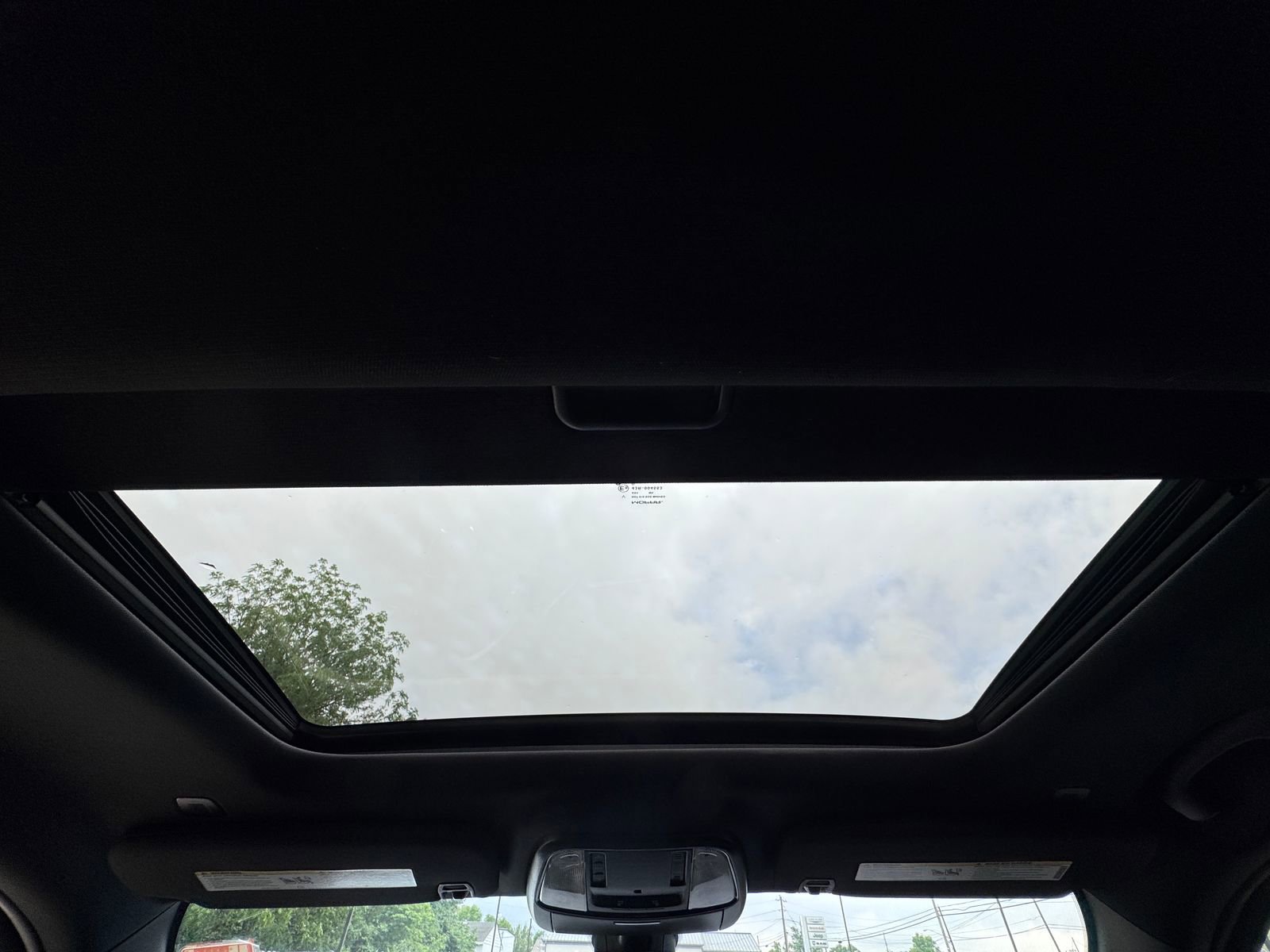 Used 2021 Dodge Durango GT image 29