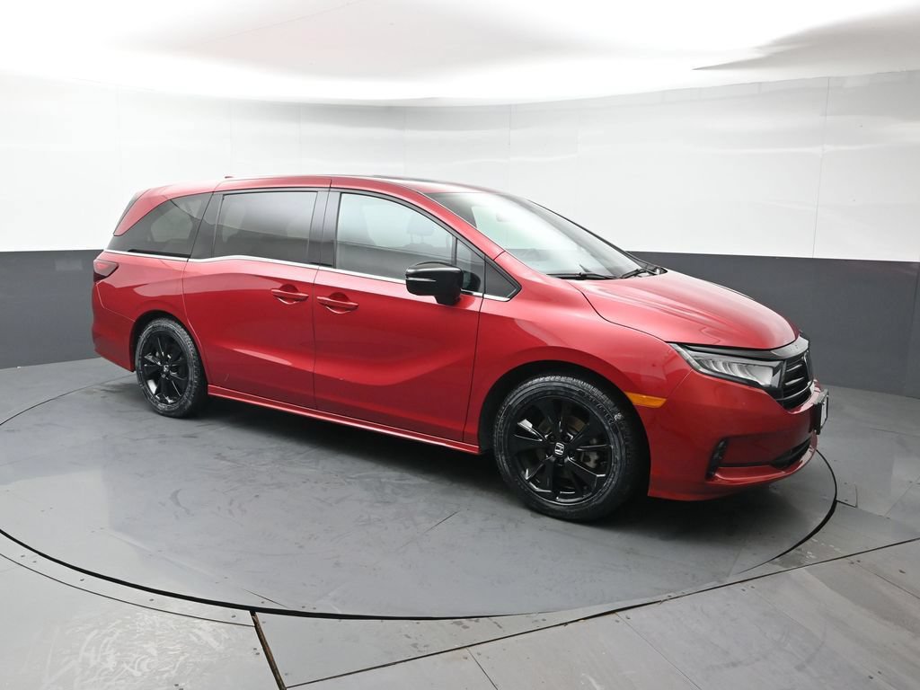 Certified 2024 Honda Odyssey Sport image 8