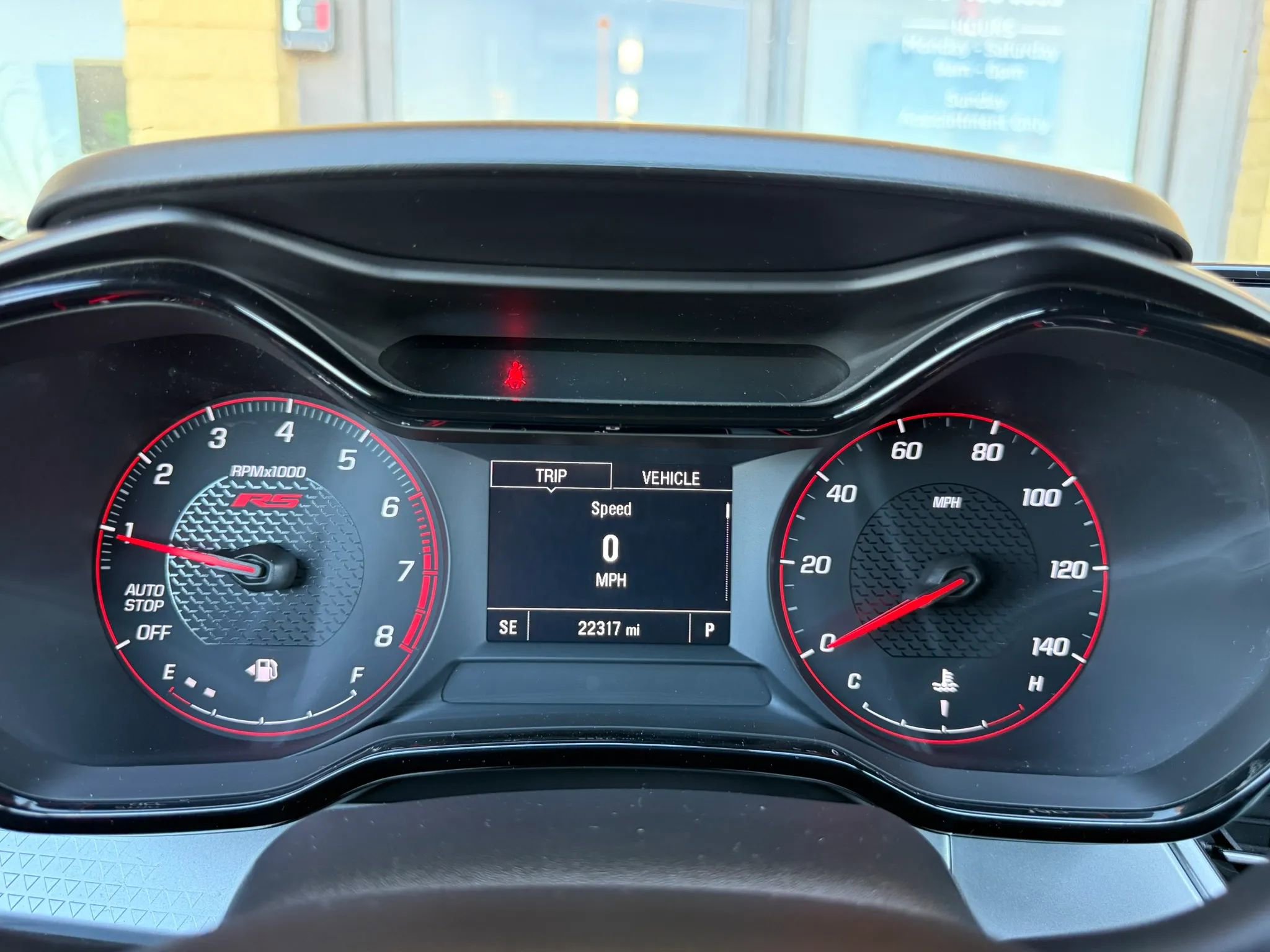 Used 2024 Chevrolet Trax RS FWD image 30