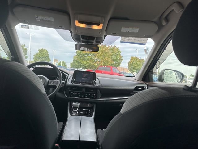 Used 2021 Nissan Rogue S image 15