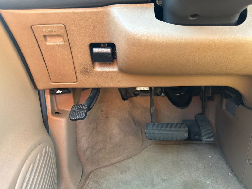 Used 1997 Mercury Villager GS image 65