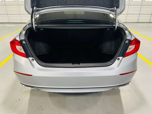 Used 2020 Honda Accord EX-L image 9