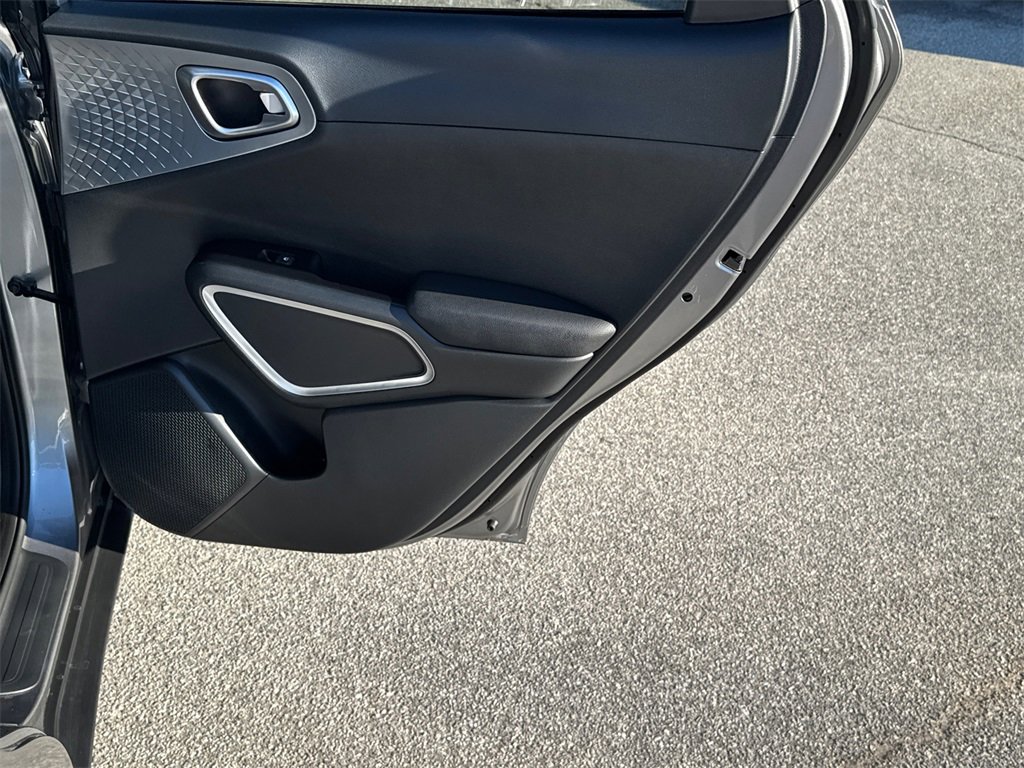 New 2025 Kia Soul S image 16