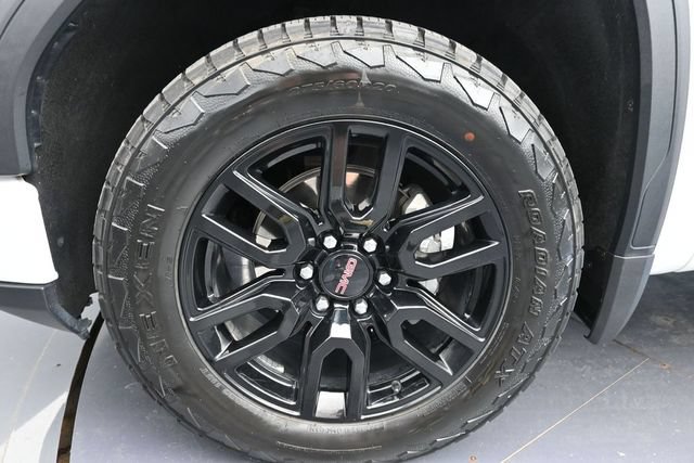 Used 2024 GMC Sierra 1500 Elevation w/ X31 Off-Road Package AWD/4WD image 21