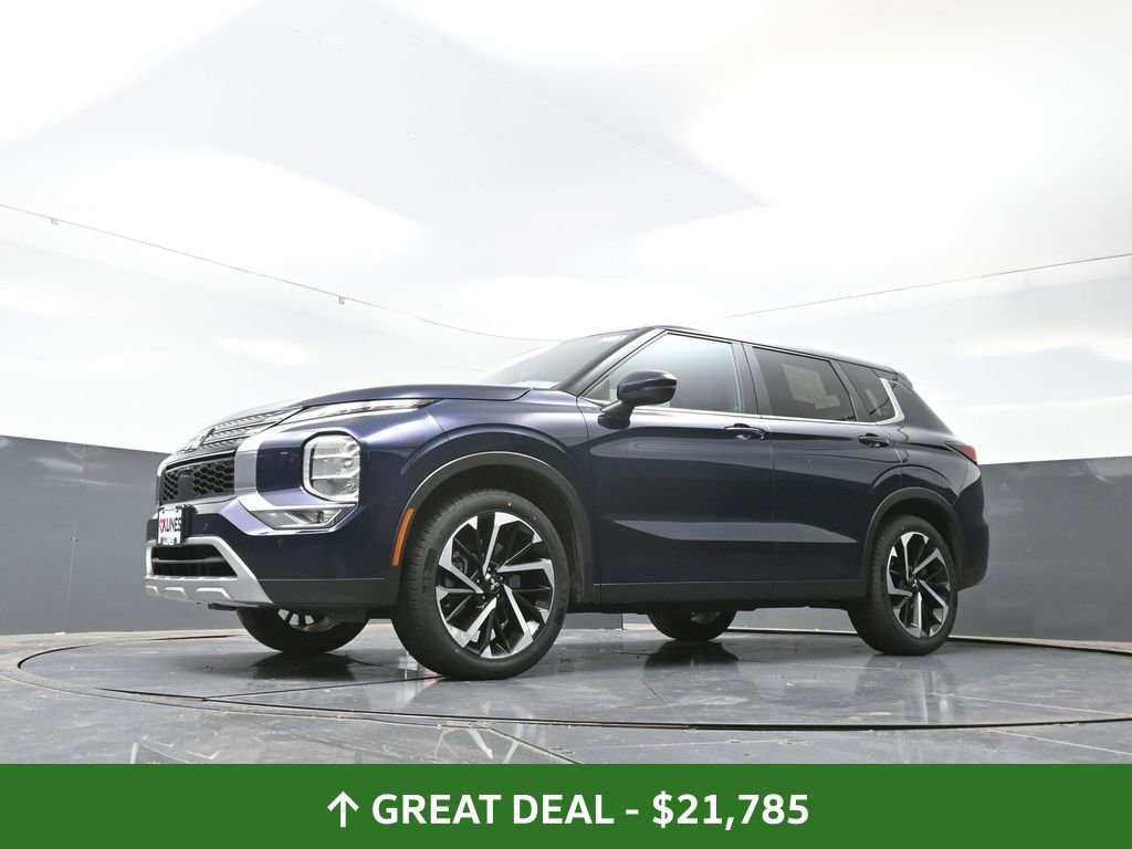 Used 2024 Mitsubishi Outlander SE image 56