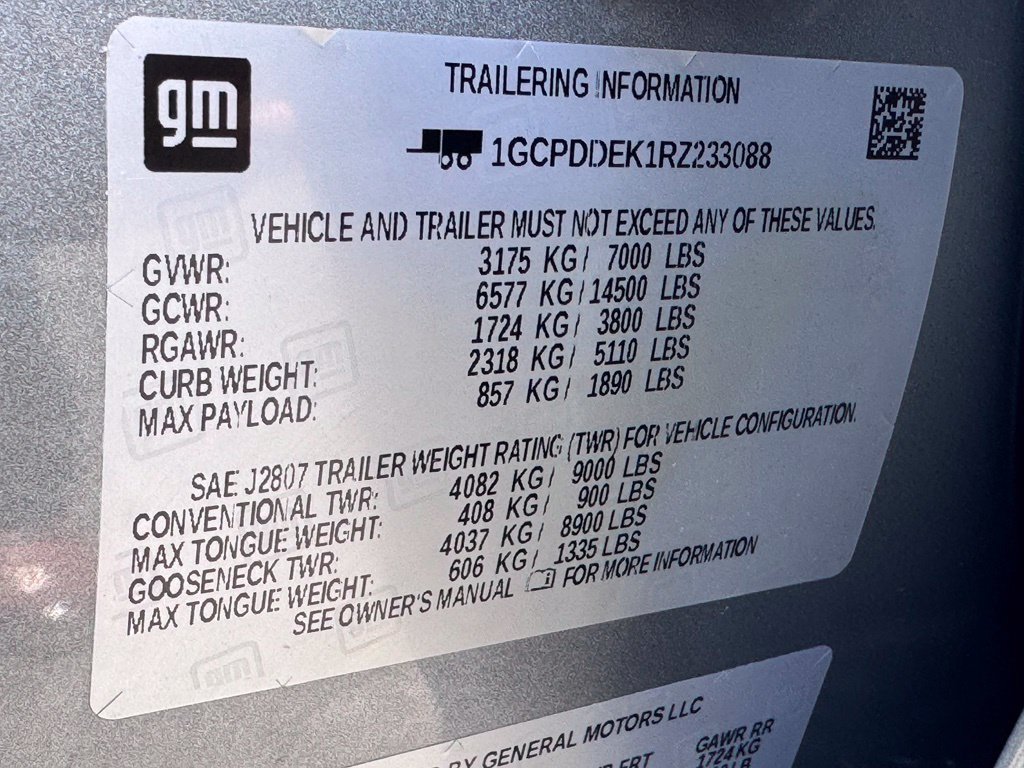 Used 2024 Chevrolet Silverado 1500 LT AWD/4WD image 44