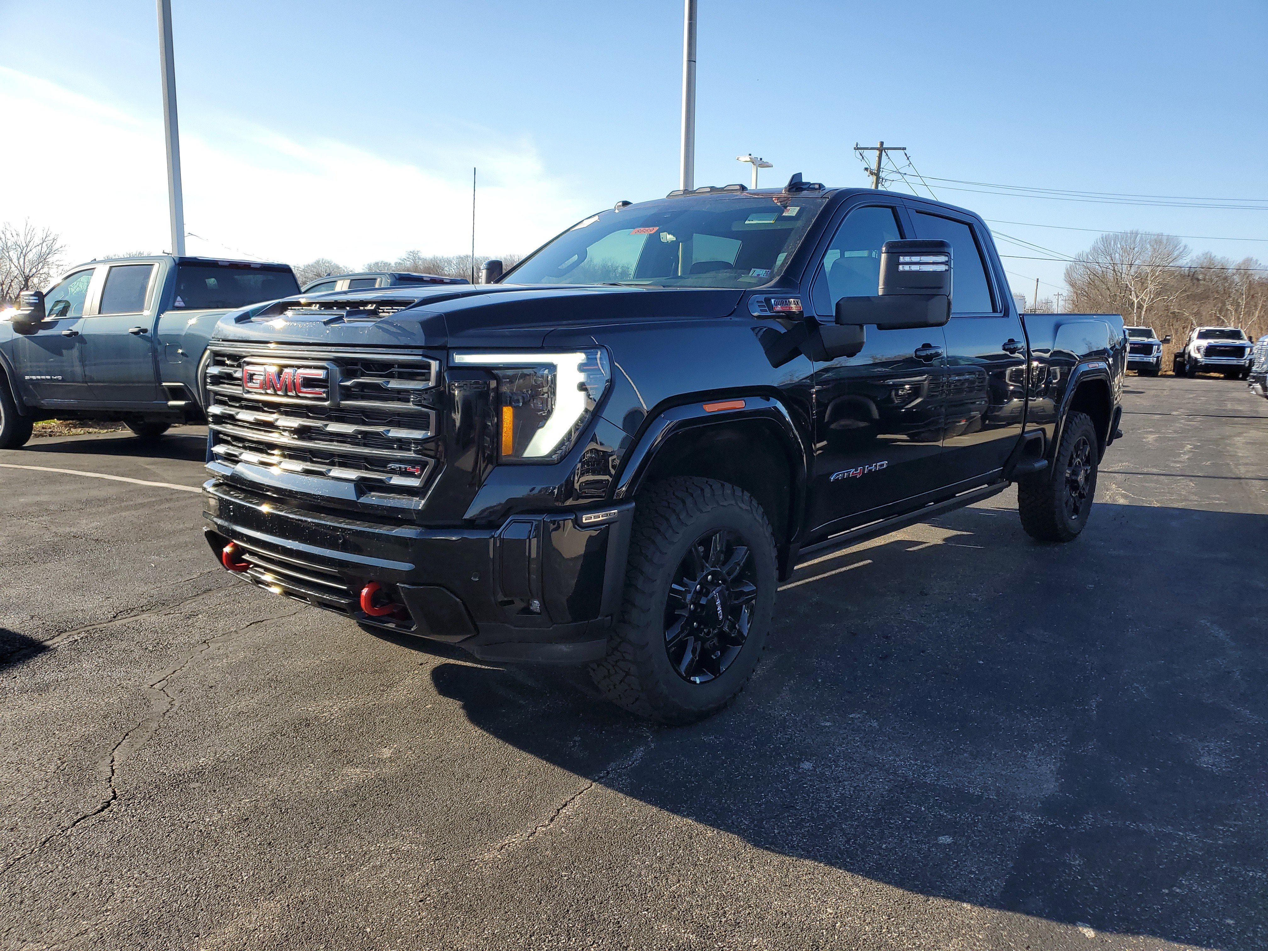New 2025 GMC Sierra 2500 AT4 w/ AT4 Premium Plus Package image 7