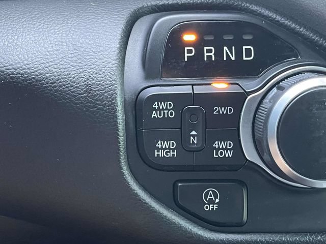 Used 2024 RAM 1500 Big Horn AWD/4WD image 31