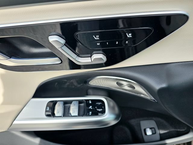 New 2026 Mercedes-Benz E 350 4MATIC Sedan image 18