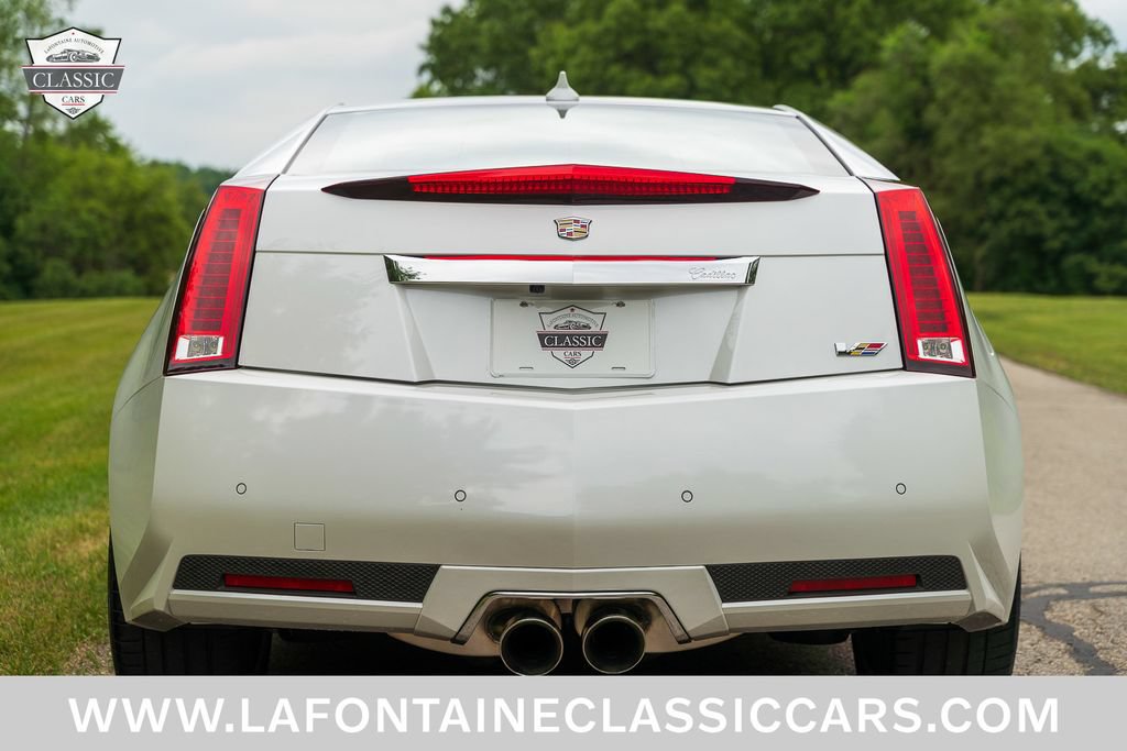 Used 2015 Cadillac CTS V RWD image 14