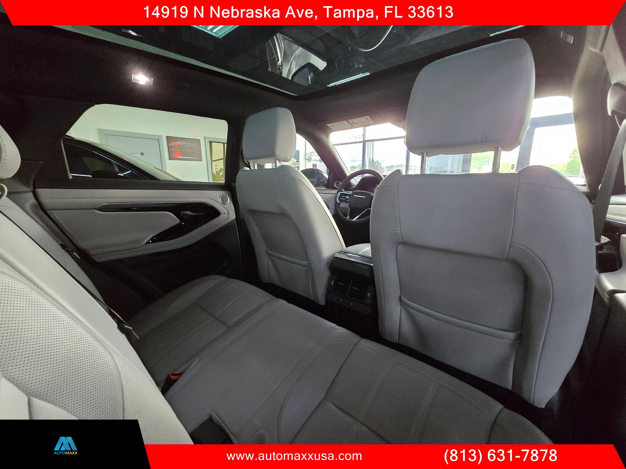 Used 2021 Land Rover Range Rover Evoque SE AWD/4WD image 34