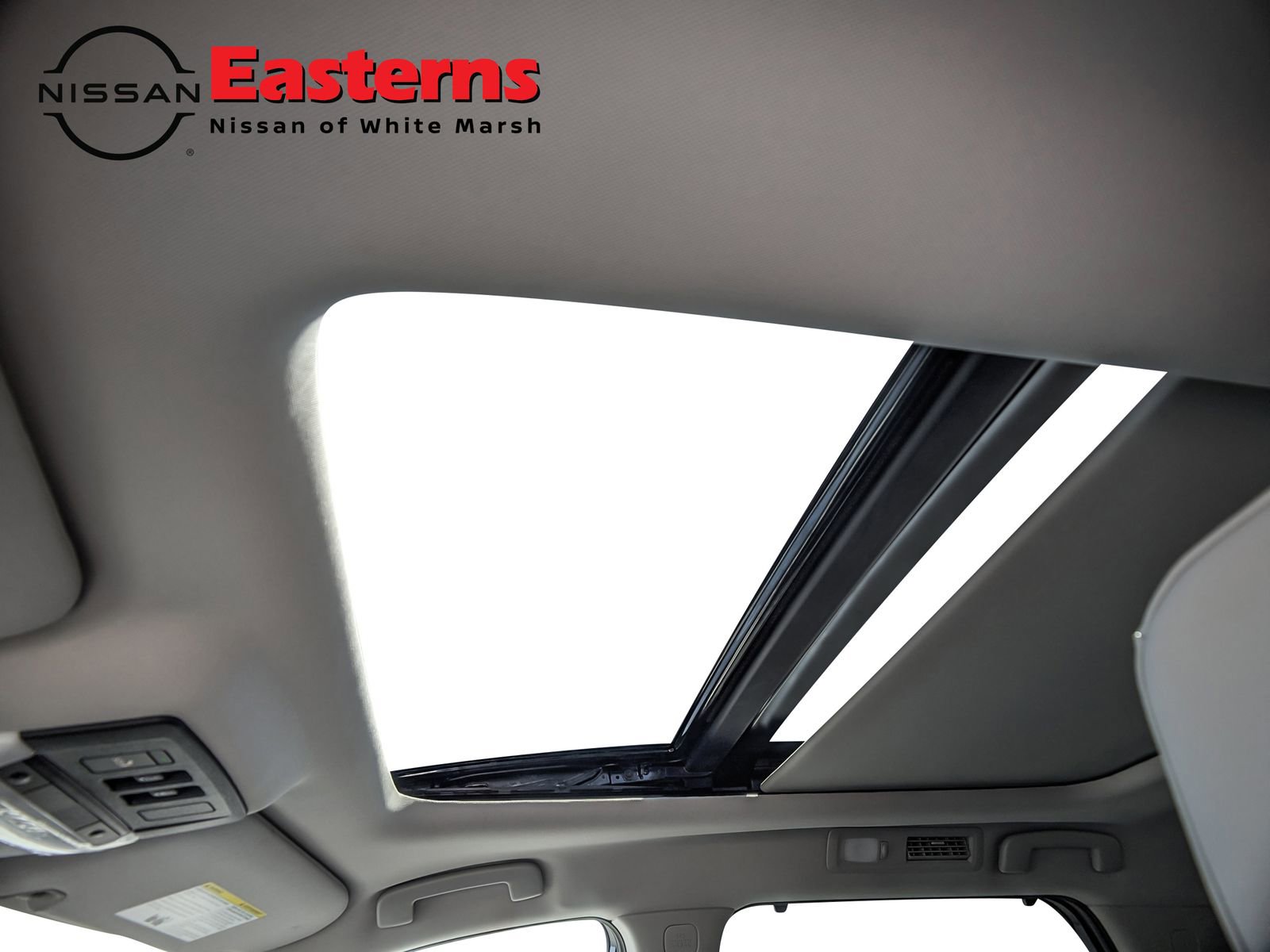 New 2026 Nissan Pathfinder SL image 20